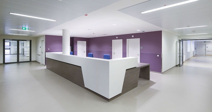 University hospital Saarland Inside floor.jpg