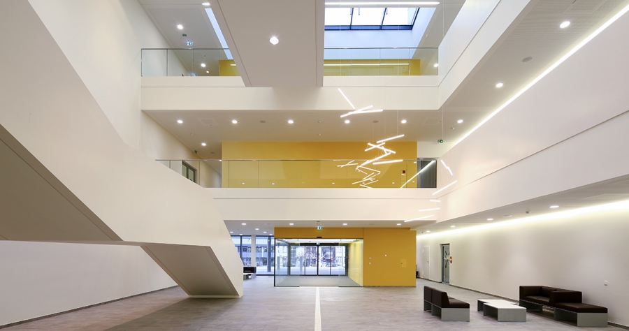 University hospital Saarland Inside.jpg